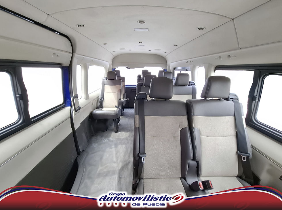 Miniatura: Toyota Hiace 12 pasajeros 3.4 L, 2022 Mt.