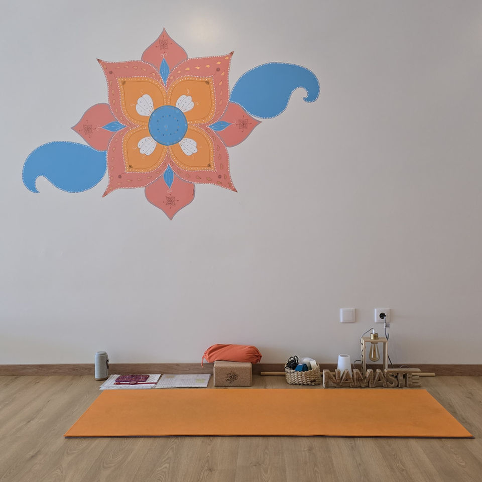 estudio de yoga e pilates
estudio de yoga em esmoriz
estudio de pilates em esmoriz
yoga e pilates