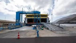 El Cabildo de El Hierro refuerza en FITUR la coordinación para garantizar la conectividad marítima de la isla