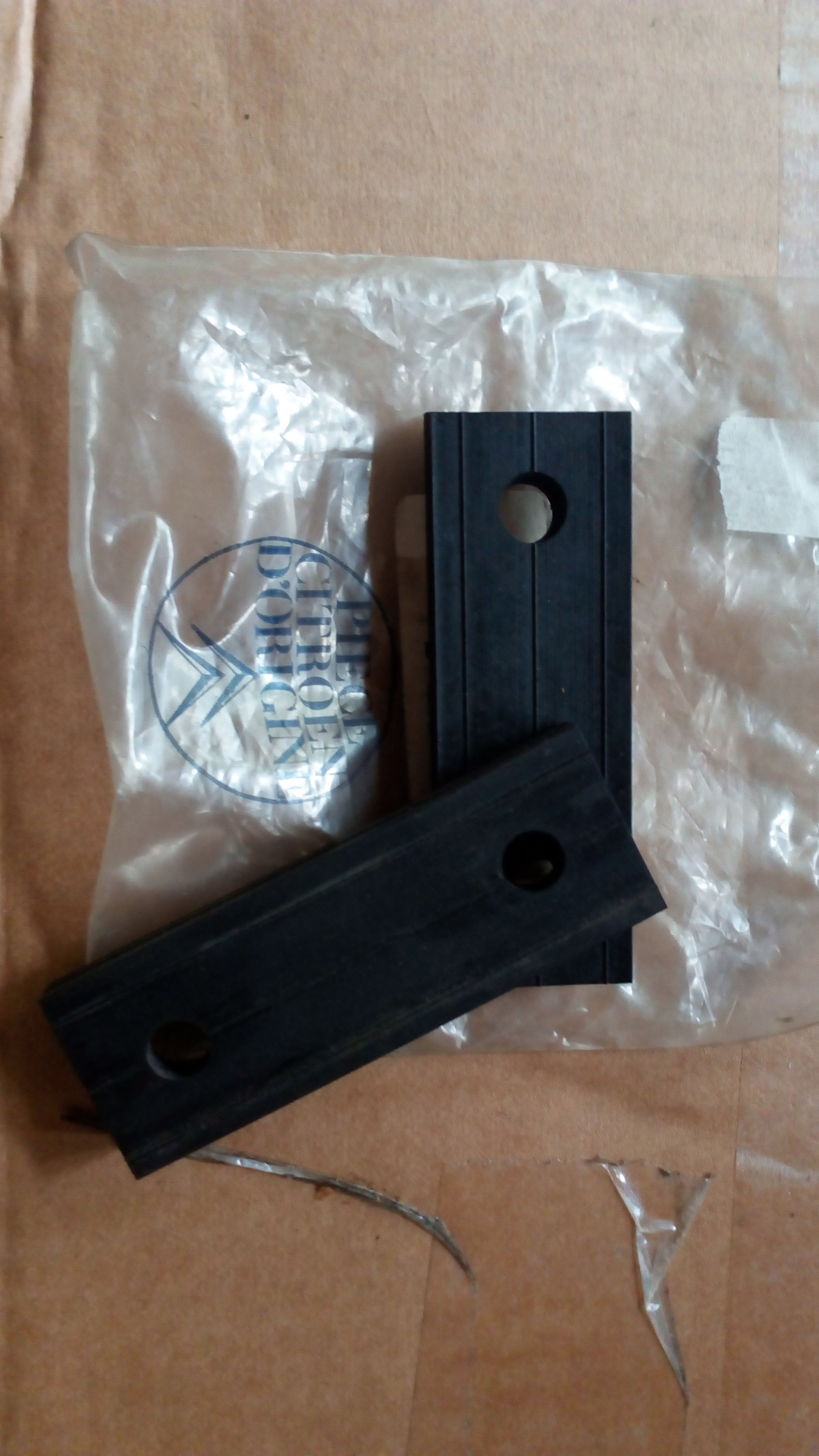 Uitlaat rubbers Citroën Ami