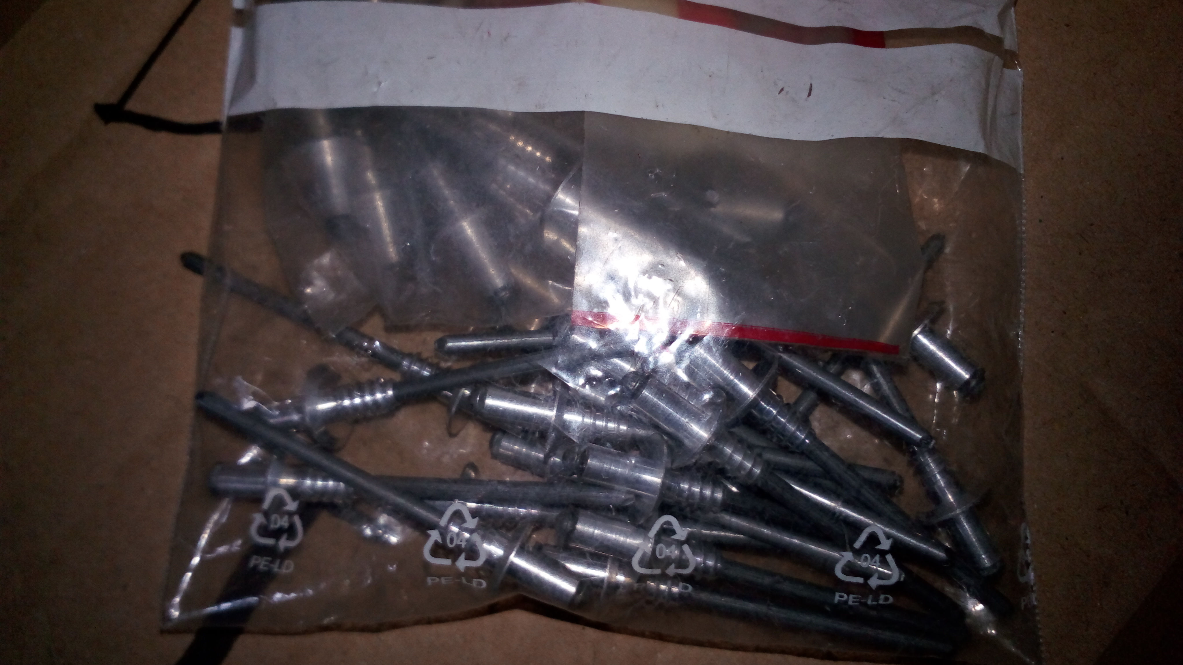 Popnagels onderste dorpellijsten Citroën CX II