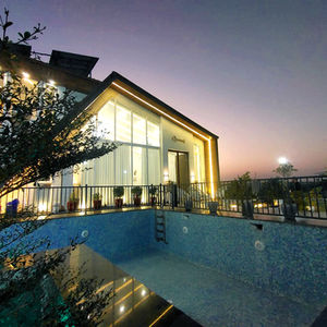 Hotels-Models14015 2_edit_new 2.jpg