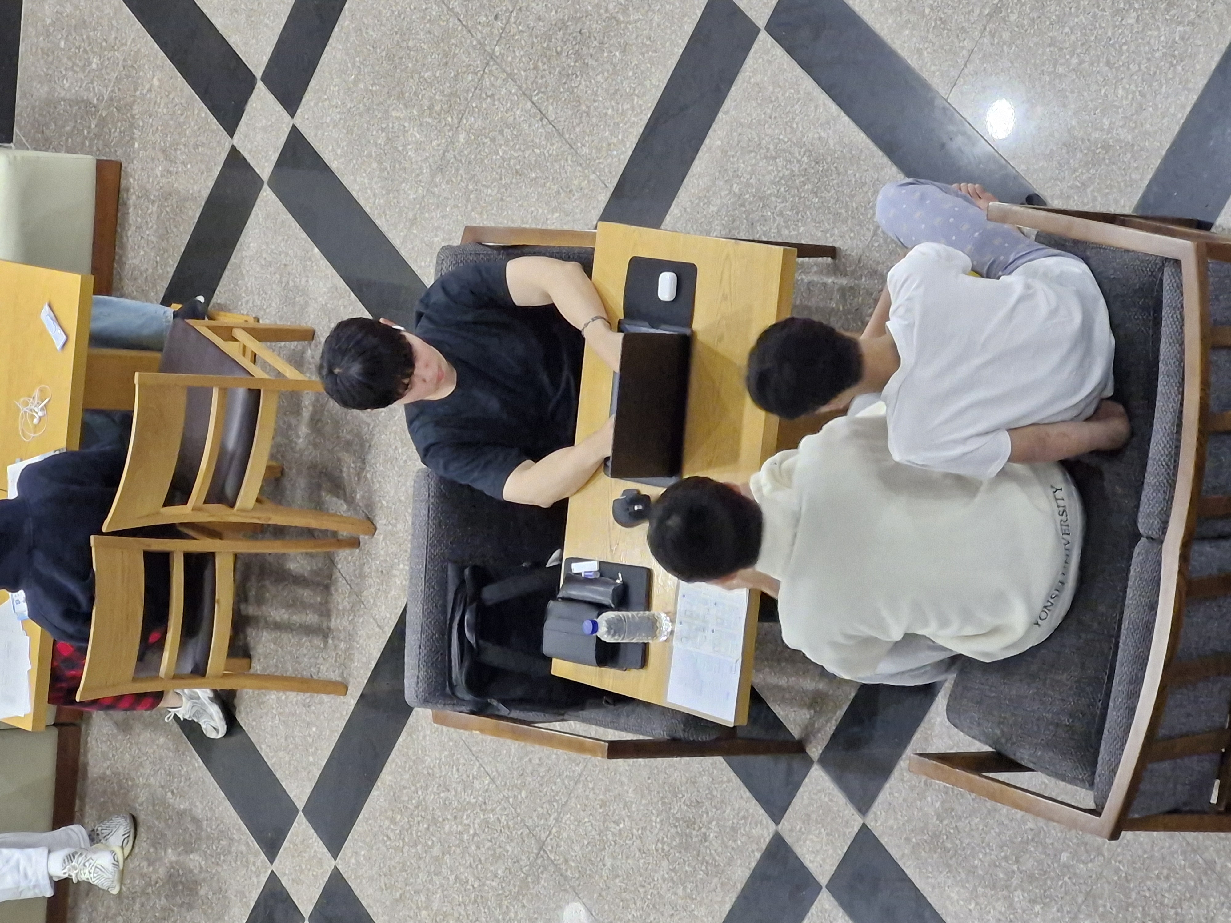 Student-Athlete의 학업 시간 5