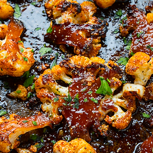 WED Maple & Sriracha Roasted Cauliflower and Green Salad