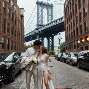 Traveling Pre-Wedding Photograph