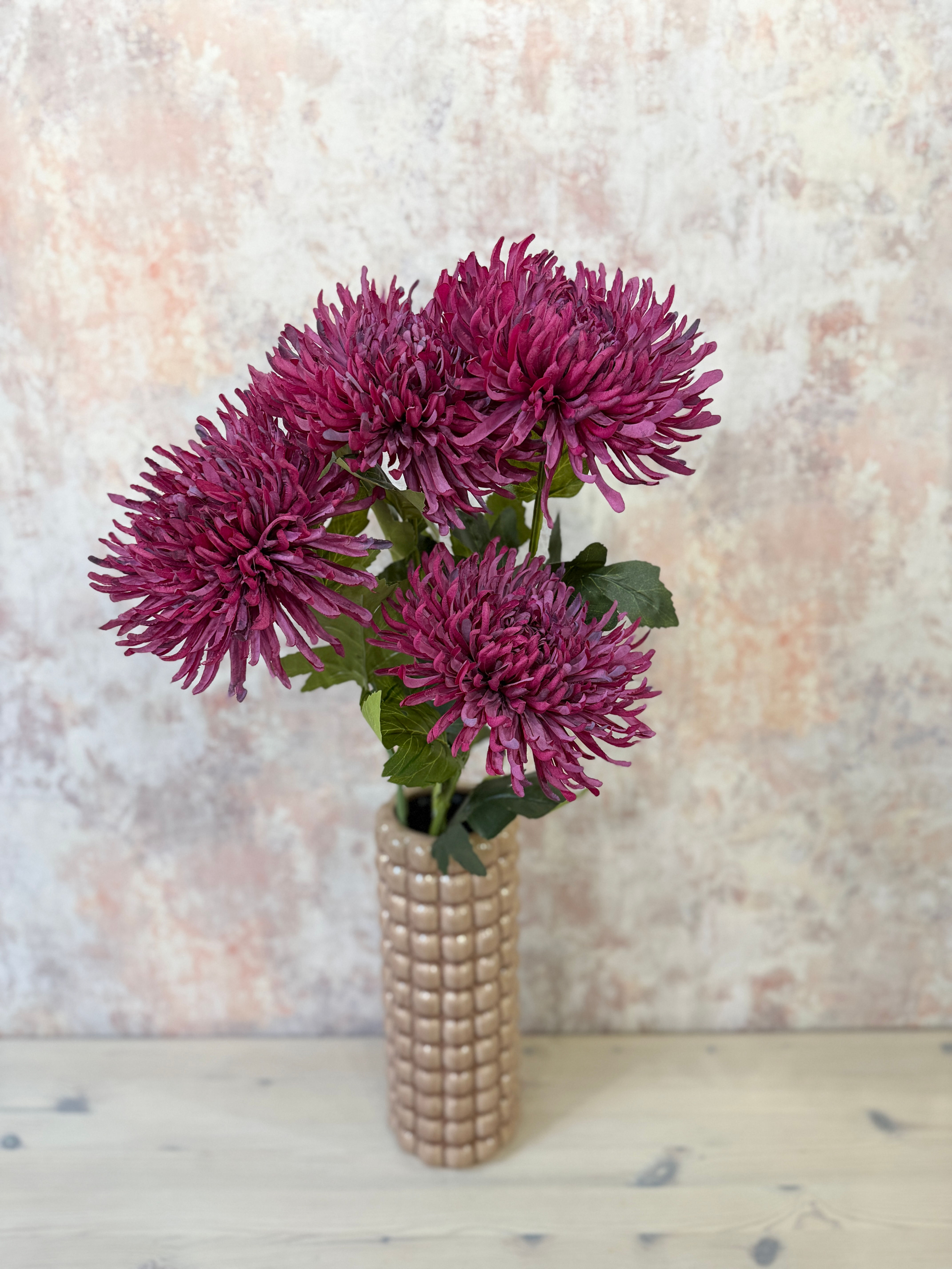 Faux Magenta Fugi Mum Stem