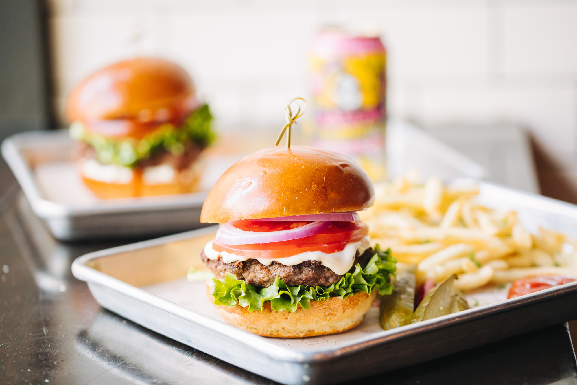 Chop House Burger restaurant logo - View nutrition facts, calories, and macros for menu items at 300 Throckmorton St, Fort Worth, TX 76102