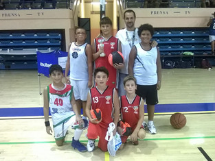Los Minis campeones del 3c3 del Algeciras