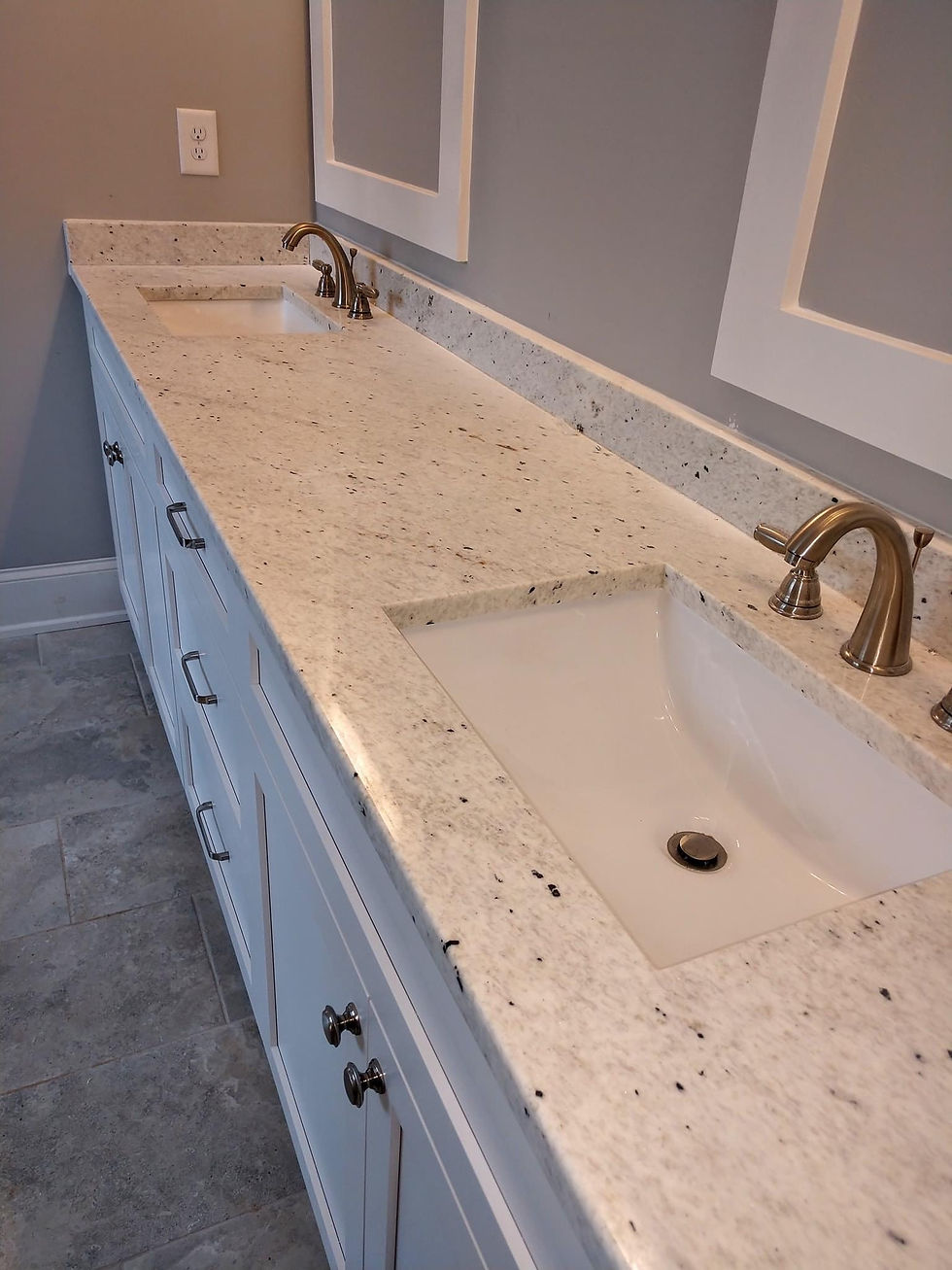 Extreme White Master Bath