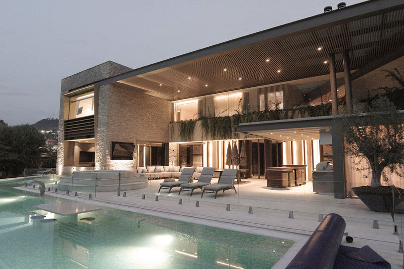 One-of-a-kind residential masterpieces with custom furniture and unique architectural features – Felix Blanco Design Mexico & USA