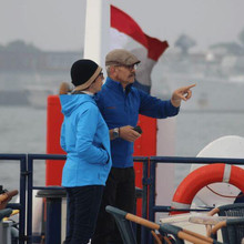 People_aboard_ship_1.jpeg