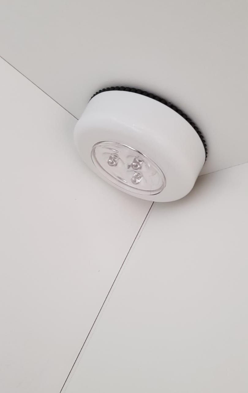 Miniatura: Luminária Clic LED Parede Teto à Pilha