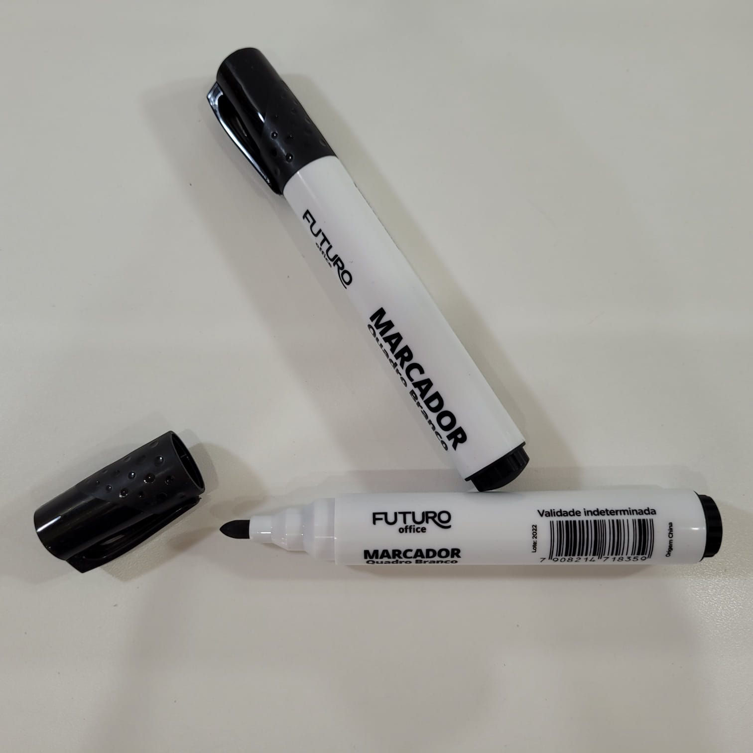 Marcador para Quadro Branco cor Preta Futuro