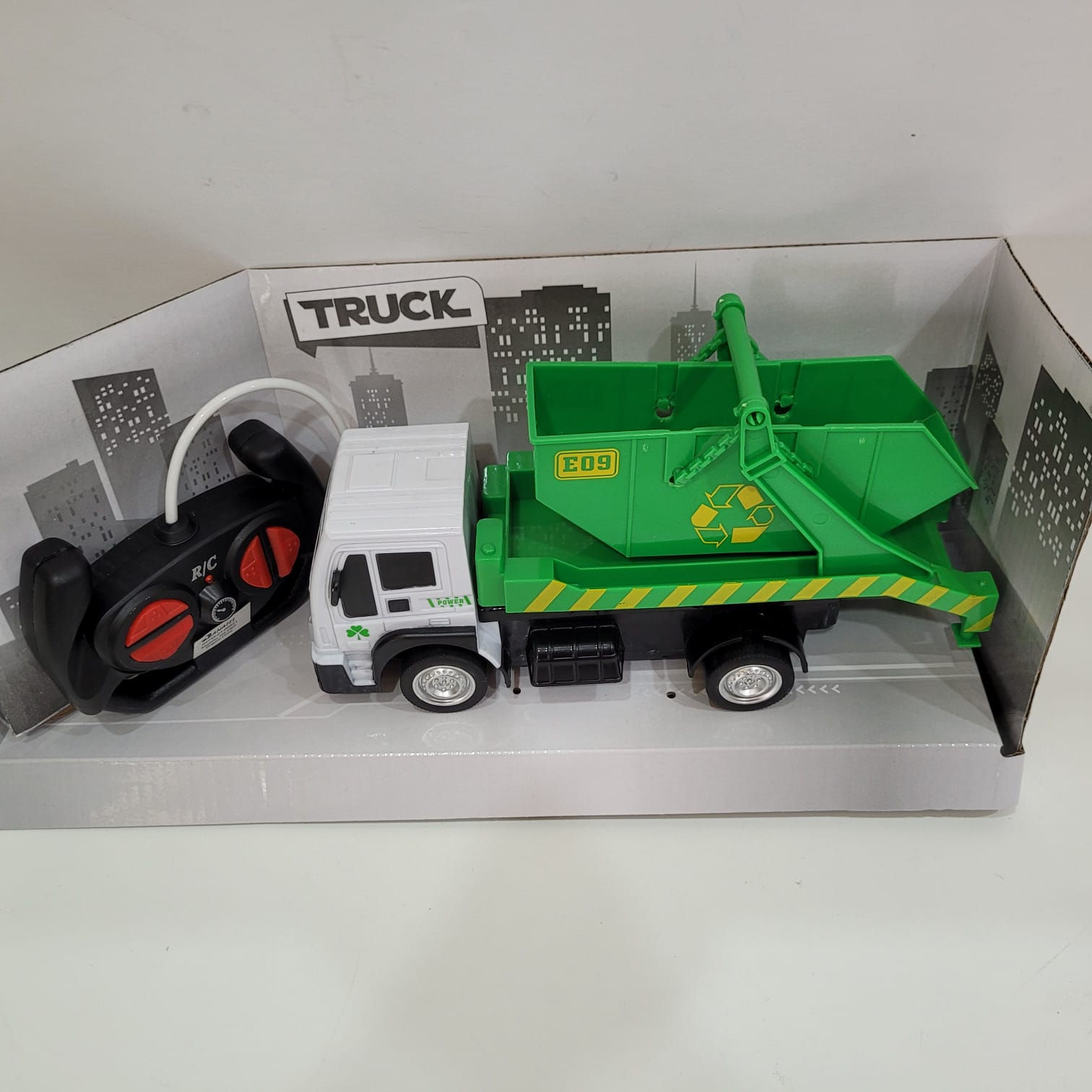 Caminhão Caçamba com Controle Remoto Fun Game
