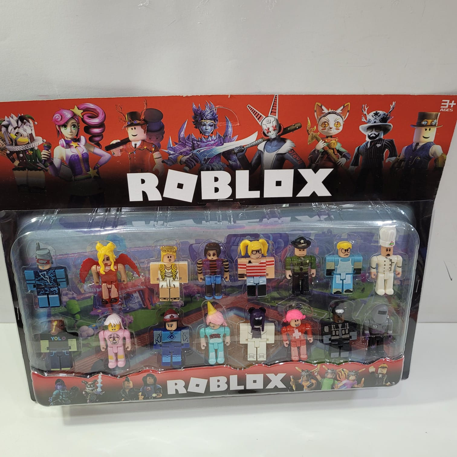 Cartela Roblox 16 peças