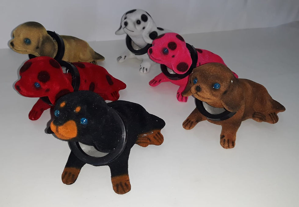 Miniatura: Cachorro Mexe a Cabeça