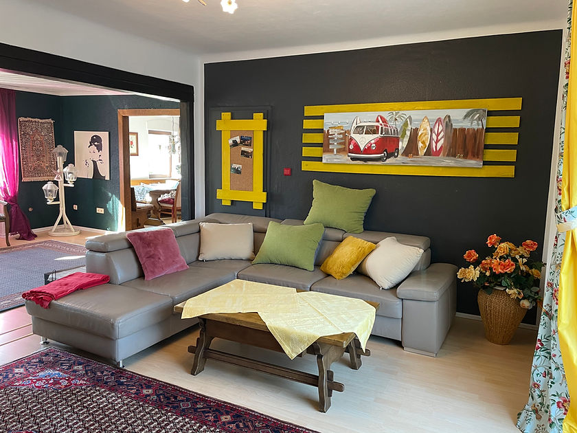 Wohnzimmer 3 Gaestehaus Steffi.jpeg