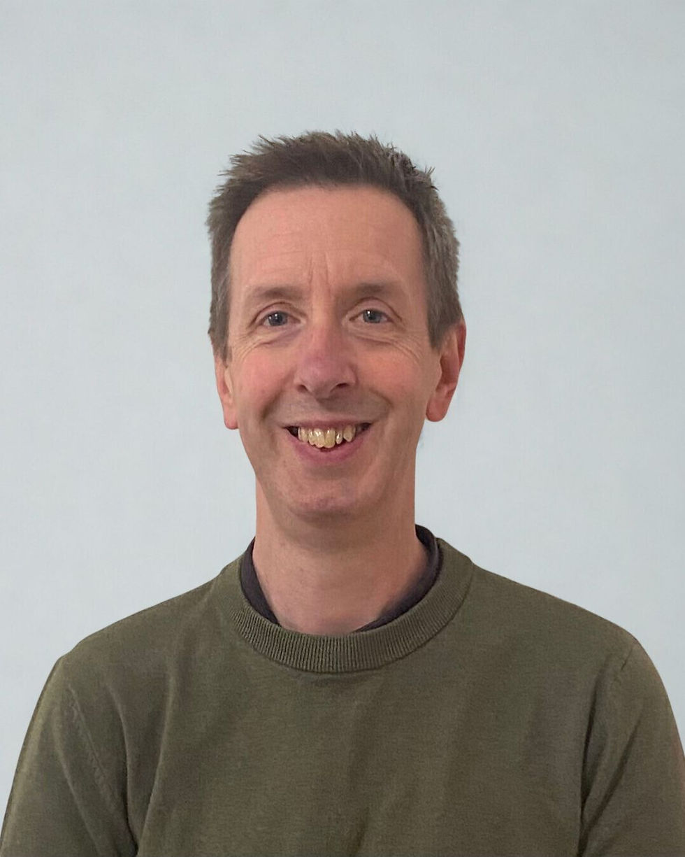 Roger headshot.jpg