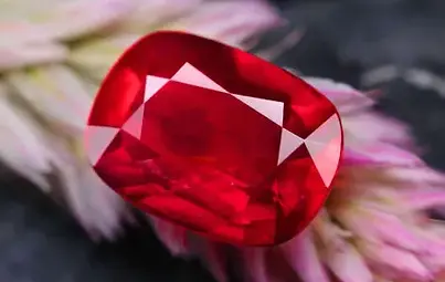Bright Ruby aromāts