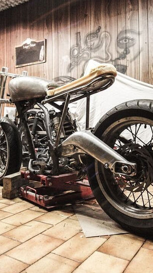 ¿Qué debe tener un kit básico de herramientas para moto?