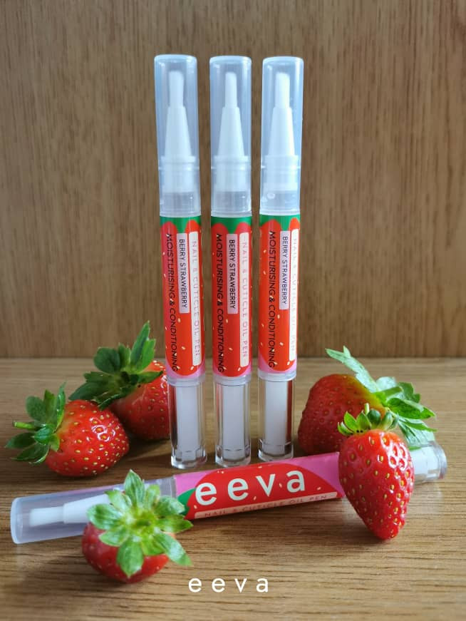 Eeva nail and cuticle oil pen in Berry Strawberry
