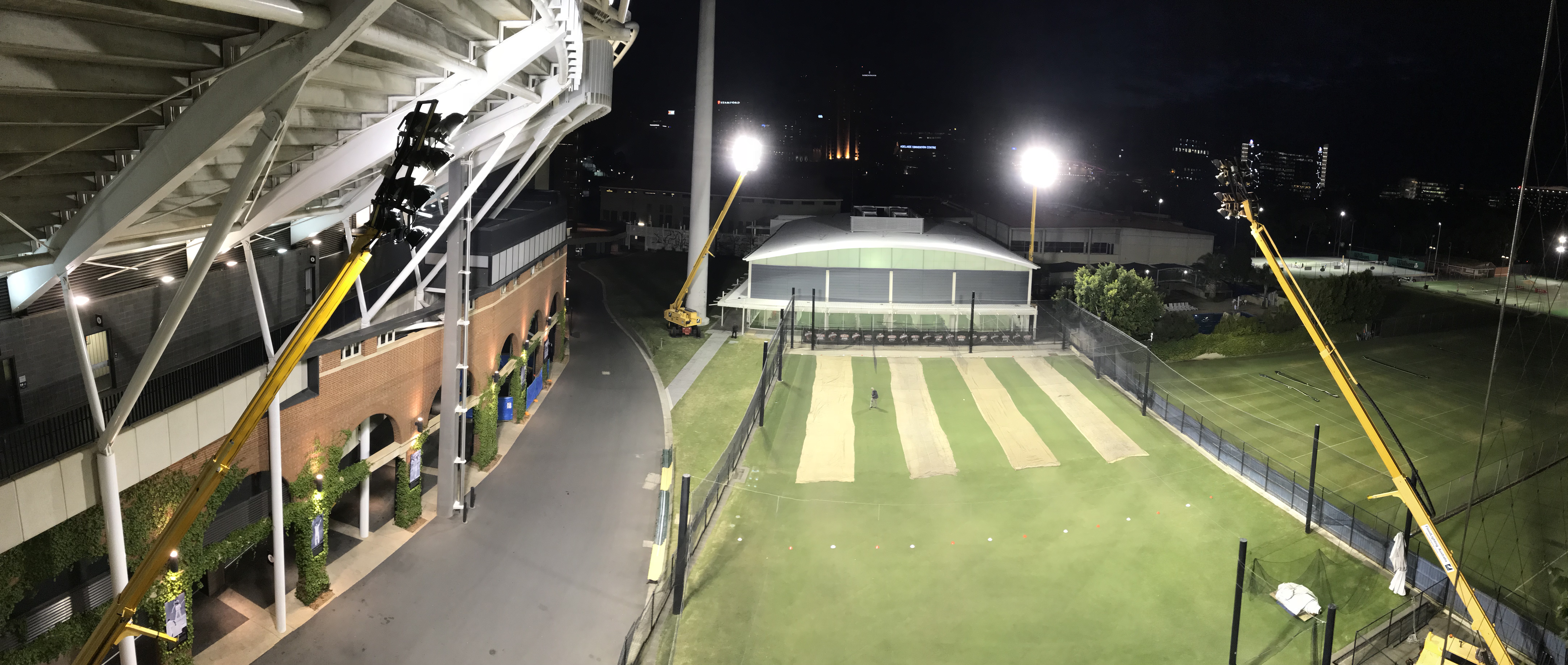 Adelaide Oval practice wicket 2017