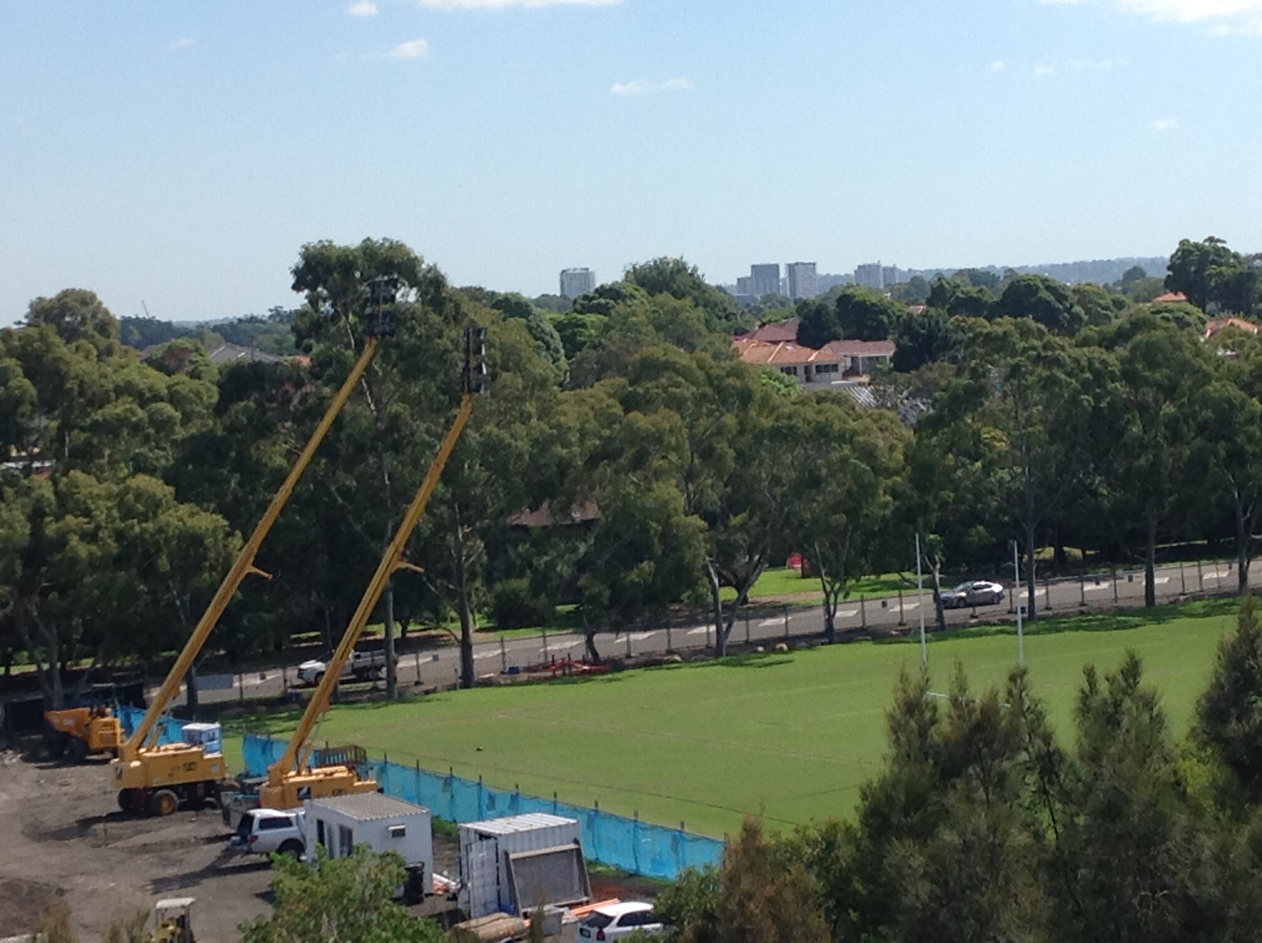 St Lukes temporary lighting towers