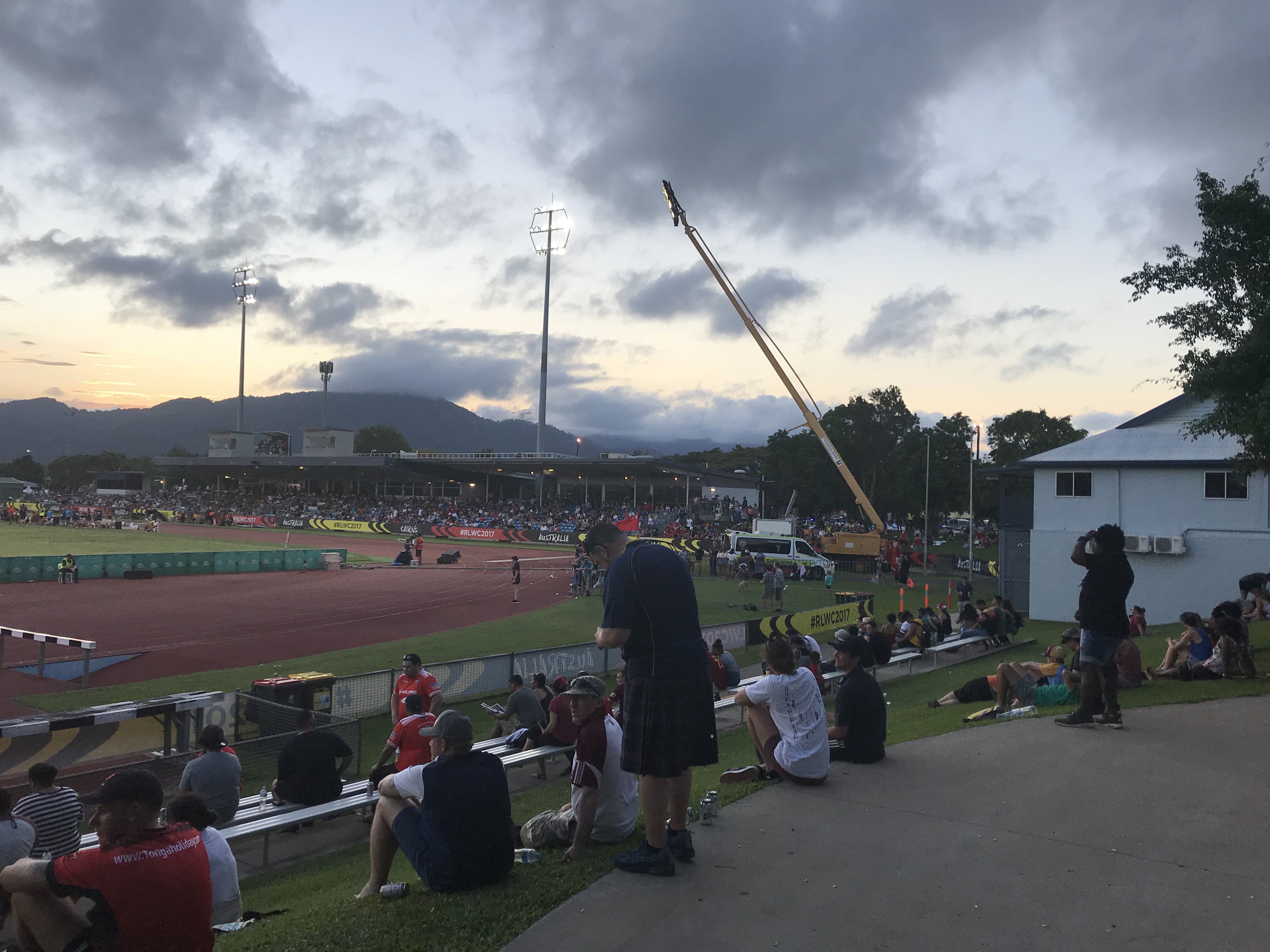 Barlow Park Cairns