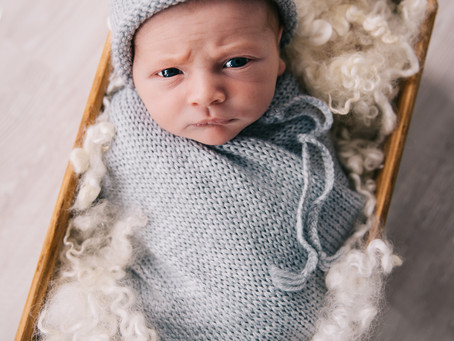Arlo's Newborn Portraits - Newborn Photography Buckinghamshire - Poppy Carter Portraits
