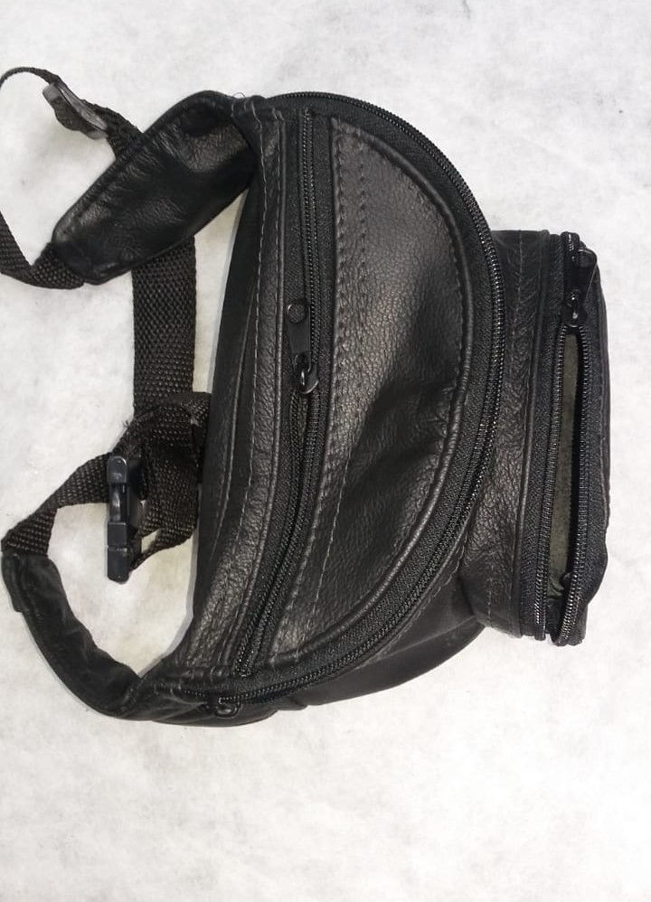 Miniatura: Pochete de couro