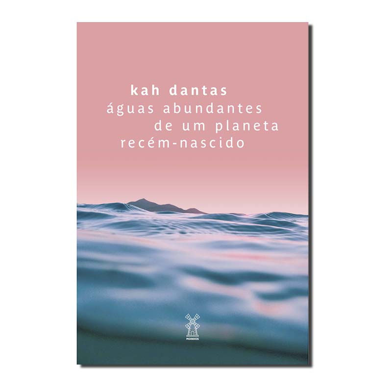 ÁGUAS ABUNDANTES DE UM PLANETA RECÉM-NASCIDO