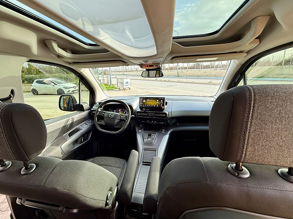 Küçük resim: 2025 Model Opel Combo Ultimate 1.5 130 HP Dizel AT8 Toskana Yeşil