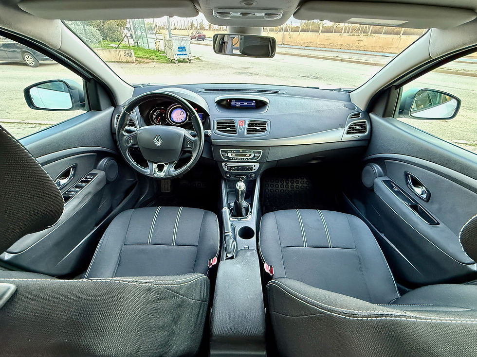 Küçük resim: 2014 Model Renault Megane Hatchback 1.6 110 Hp Manuel Touch Plus Beyaz