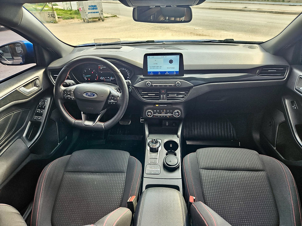 Küçük resim: 2018 Model Yeni Ford Focus HB 1.5 TDCi 120 PS 8AT ST-Line Metalik Ada Mavi