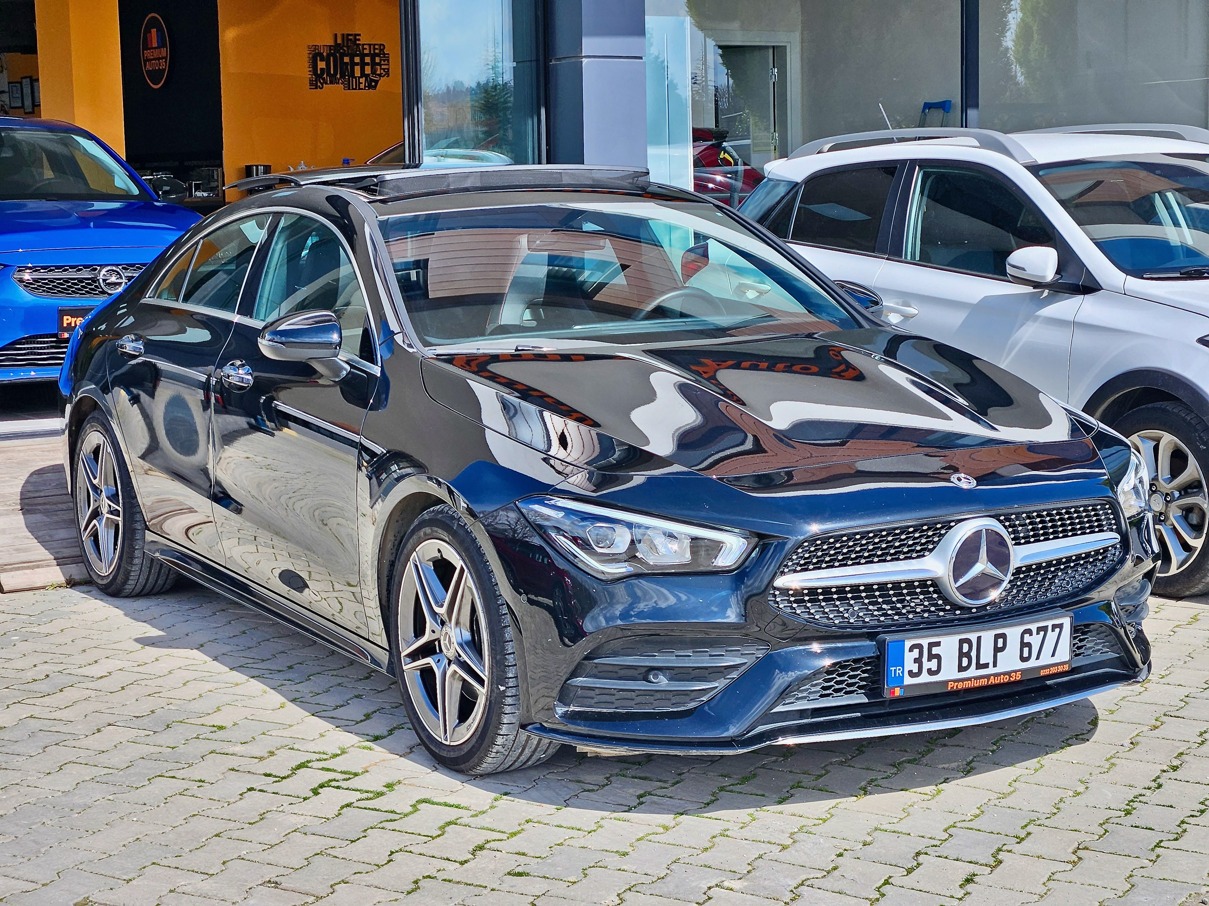 2023 Model Mercedes-Benz Tip CLA 200 4MATIC AMG+ Metalik Kozmos Siyahı