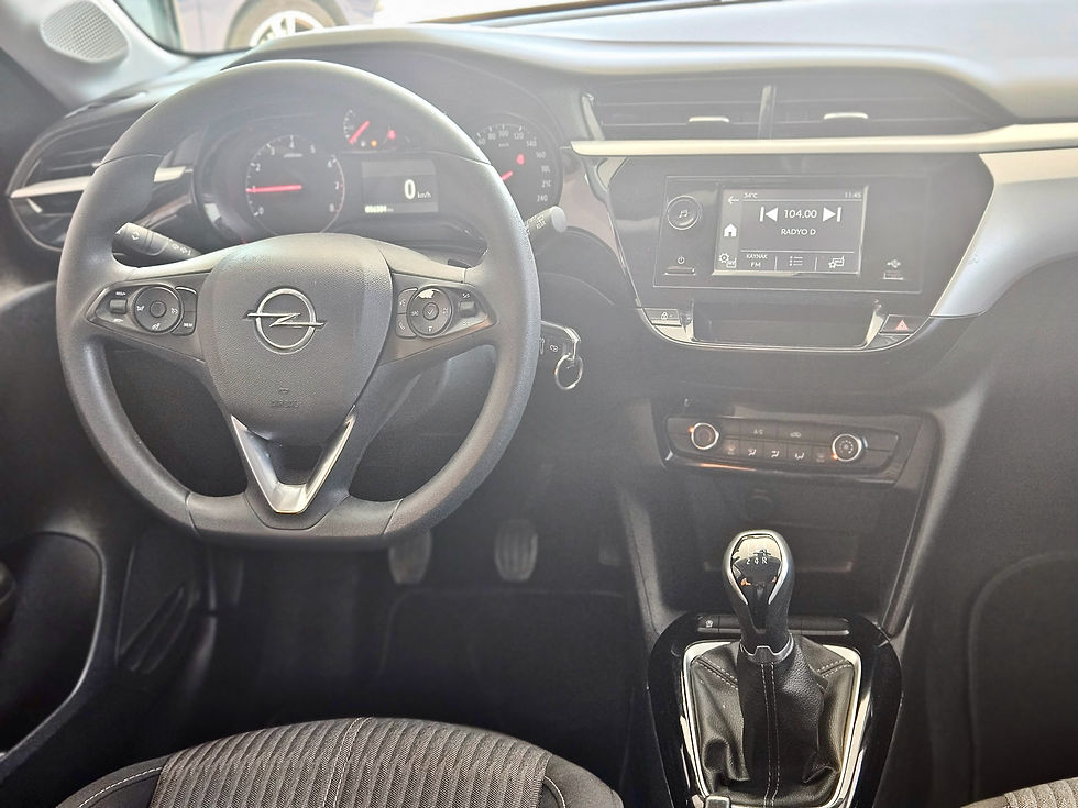 Küçük resim: 2020 Model Opel Corsa 1.2 75 HP Essential Beyaz