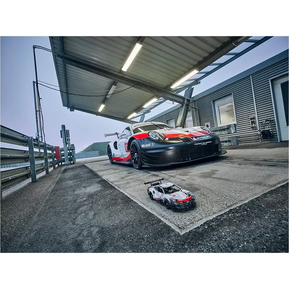 Küçük resim: LEGO® Technic 42096 Porsche 911 RSR