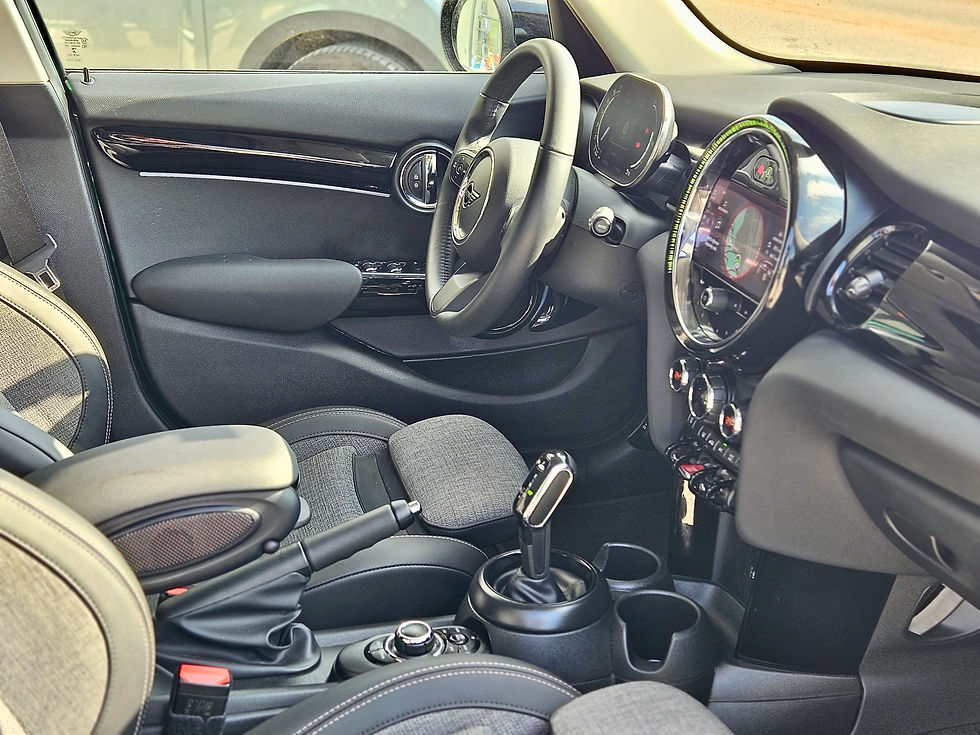 Küçük resim: 2022 Model Mini Cooper 1.5 Signature British Racing Green