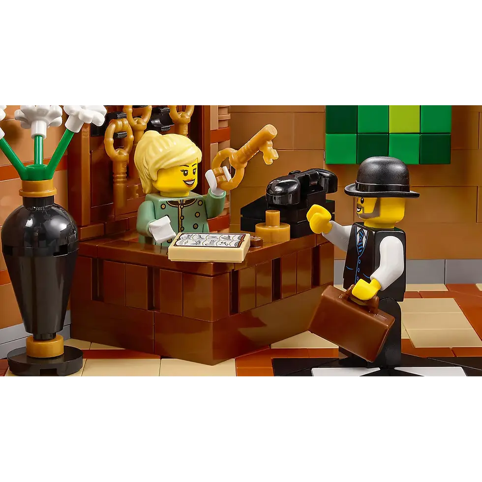 Küçük resim: LEGO® Creator Expert 10297 Boutique Hotel