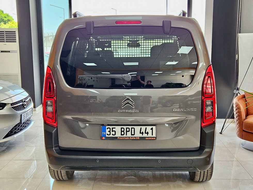 Küçük resim: 2023 Model Citroën Berlingo 1.5 BlueHDI 130 Hp Shine Metalik Platin Gri