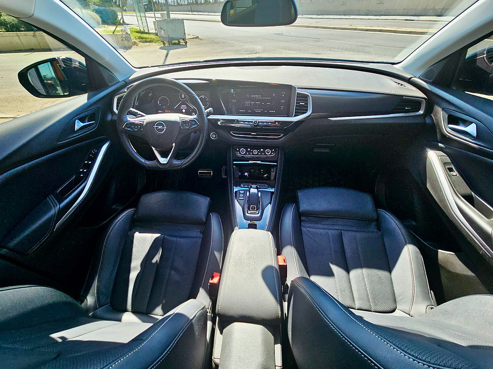 Küçük resim: 2022 Model Opel Grandland 1.5 D Ultimate Premium Pack Karbon Siyah
