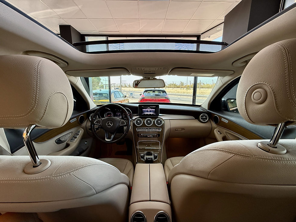Küçük resim: 2017 Model Mercedes-Benz C 180 9G-TRONIC Exclusive Siyah