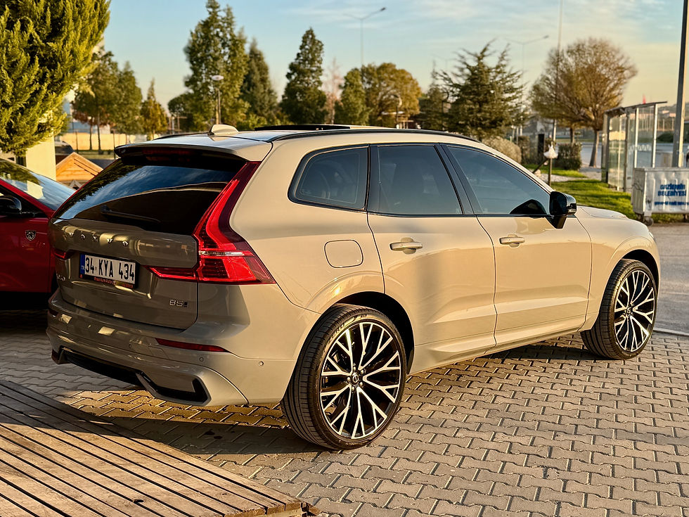 Küçük resim: 2024 Model Volvo XC60 B5 AWD Mild Hybrid Benzin Plus Dark Vapour Gri Metalik