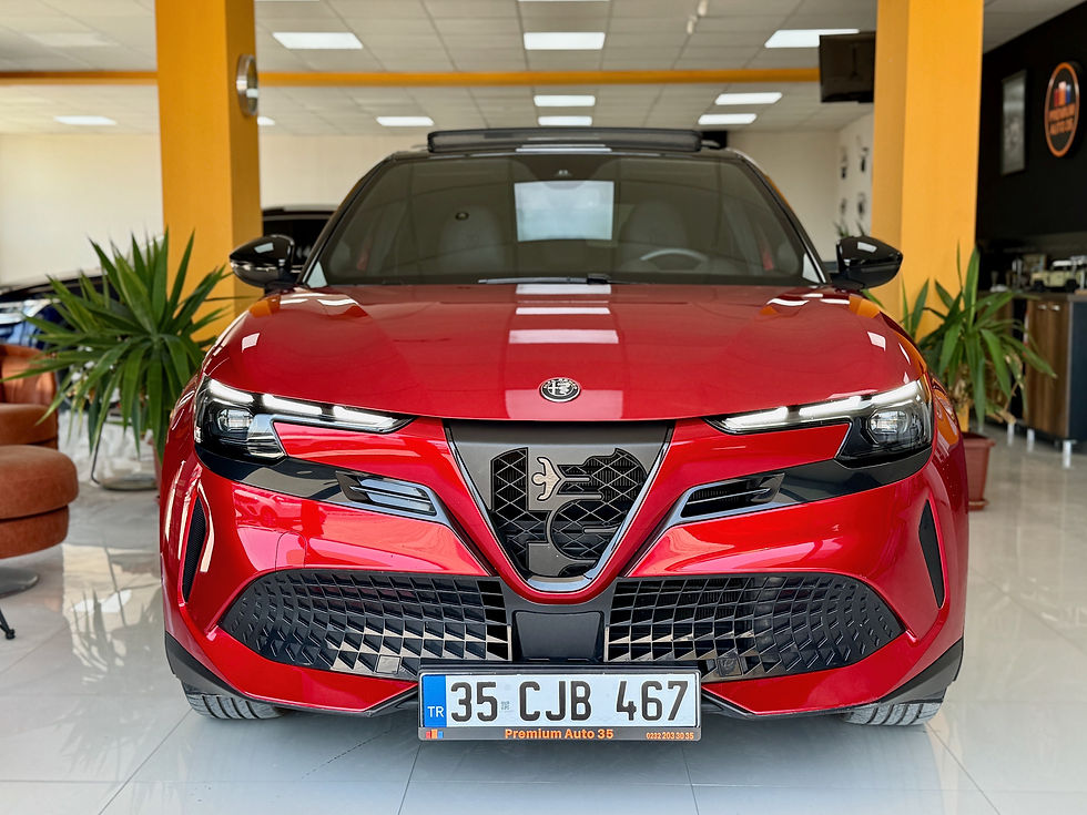 2024 Model Alfa Romeo Junior Elettrica Speciale 115 kW 156 HP Brera Kırmızı / Si
