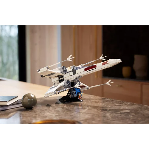 LEGO® Star Wars™ 75355 X-Wing Starfighter | Koral Bilişim