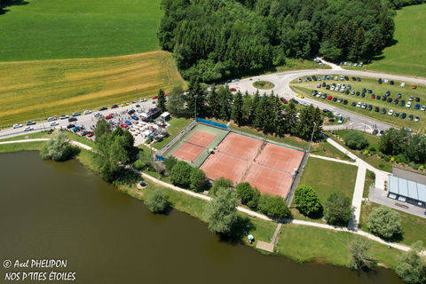 Lac des Dronières drone