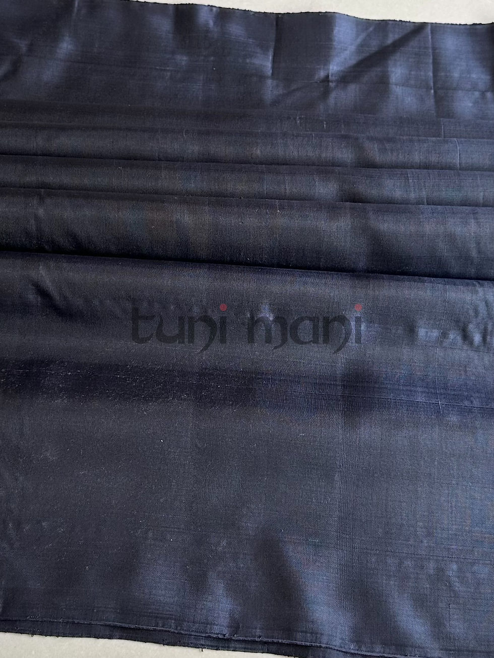 Thumbnail: Golden Peach Shade Gadwal Silk with KuttuTemple Border