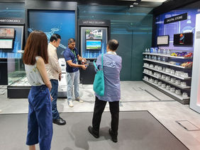 Visit to StarHub Digital Experience Centre