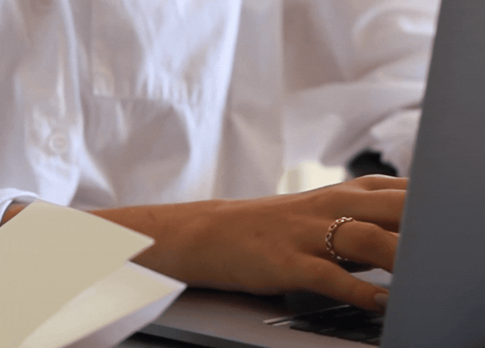 Untitled design (2).gif