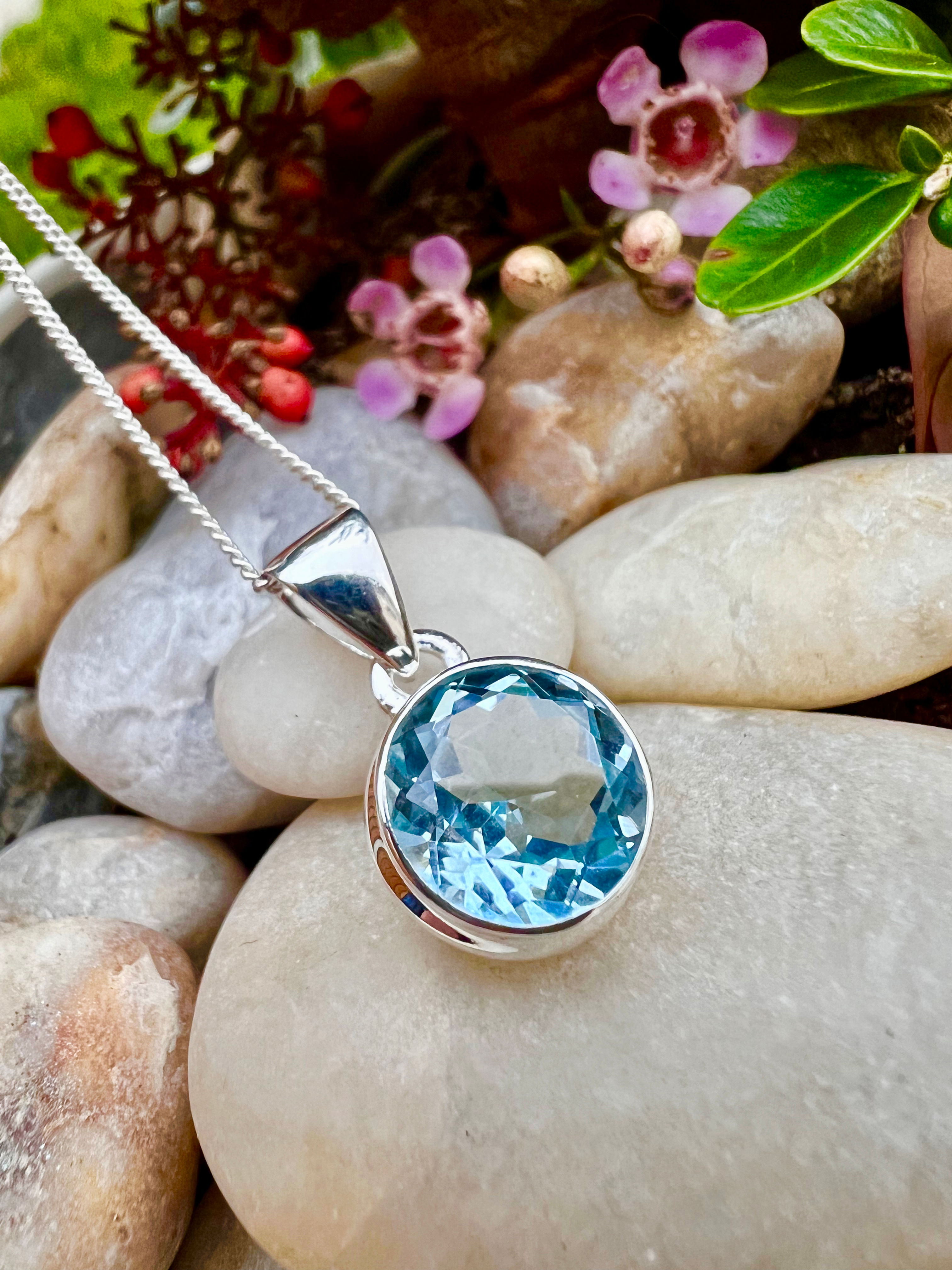 Blue Topaz(AAAA) Sterling Silver Necklace
